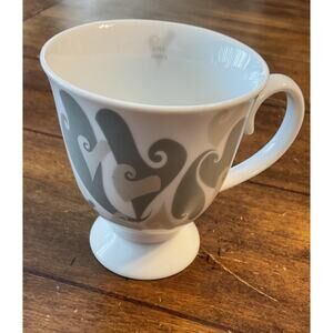 Mary Kay 2002 Love Aimer Silver Gray Hearts Pedestal Coffee/Tea Mug Cup